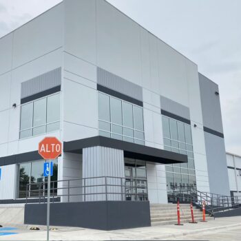 Alucobond Panel Compuesto de Aluminio en México - Proyectos 90 Alucobond Cliente instalación